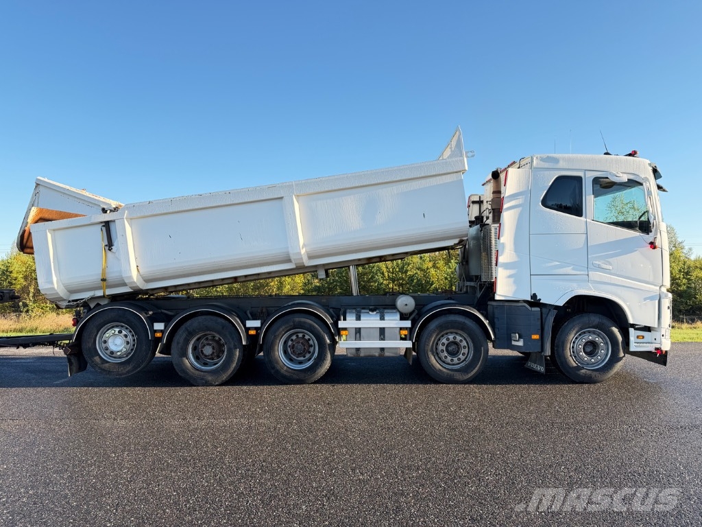 Volvo FH 13 540. 10x4/4-4300. Kasdettiyhdistelmä. EURO-6 Tippbil