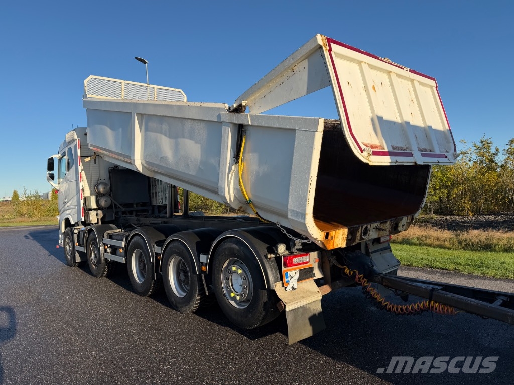 Volvo FH 13 540. 10x4/4-4300. Kasdettiyhdistelmä. EURO-6 Tippbil
