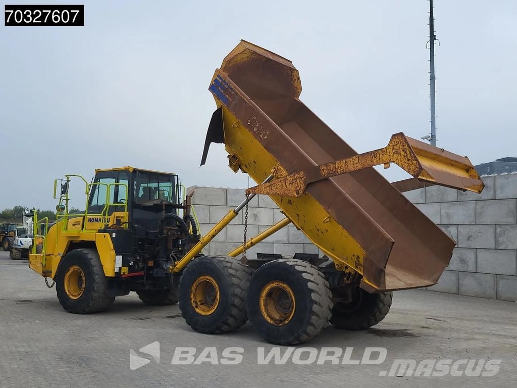 Komatsu HM300-3 ساحبات مفصلية