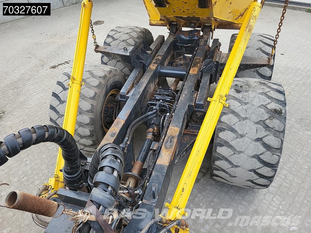 Komatsu HM300-3 ساحبات مفصلية