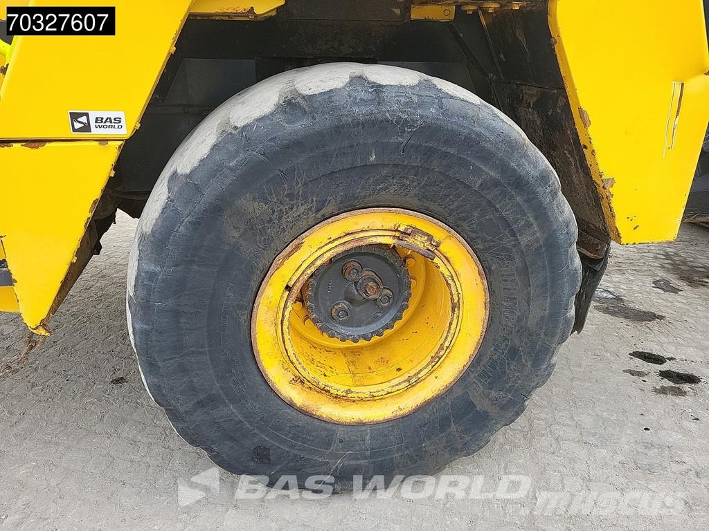 Komatsu HM300-3 ساحبات مفصلية