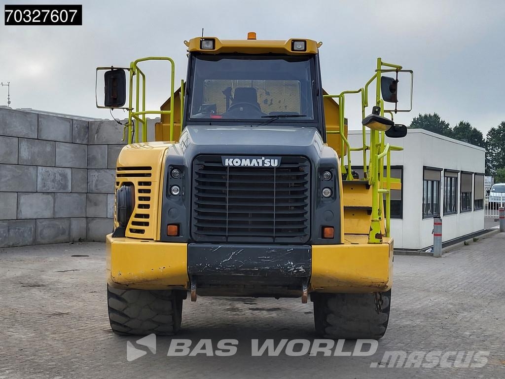 Komatsu HM300-3 ساحبات مفصلية