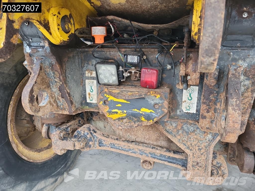 Komatsu HM300-3 ساحبات مفصلية