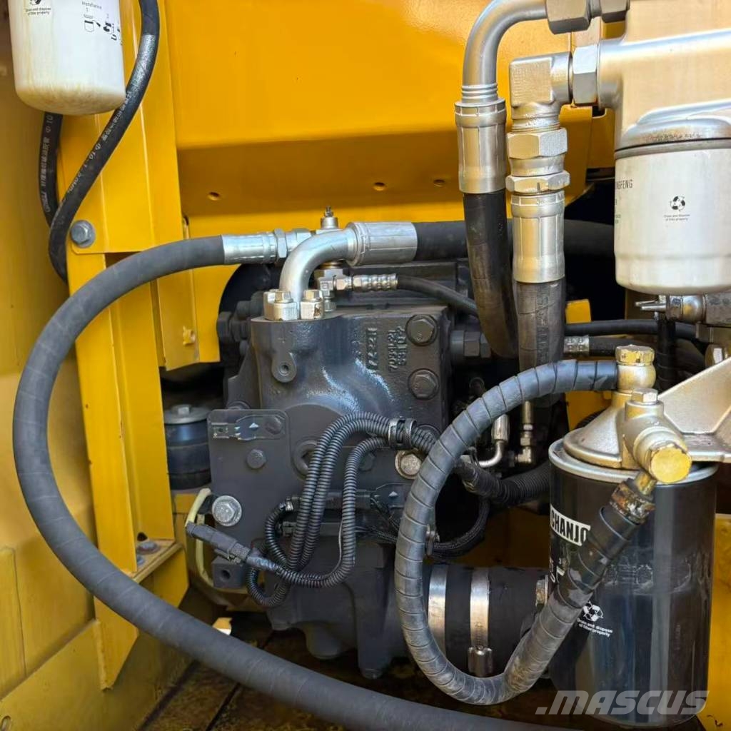 Komatsu PC 130 LC Εκσκαφείς με ερπύστριες