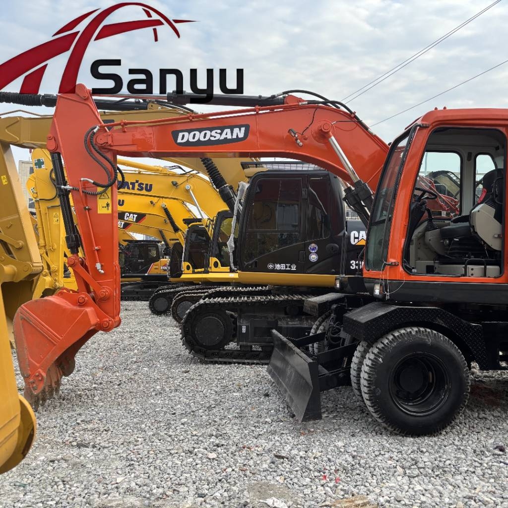 Doosan DH 150 W-7 Kolová rýpadla