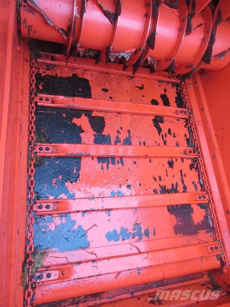 Kuhn Primor 3570 M Balsnittare, rivare och upprullare