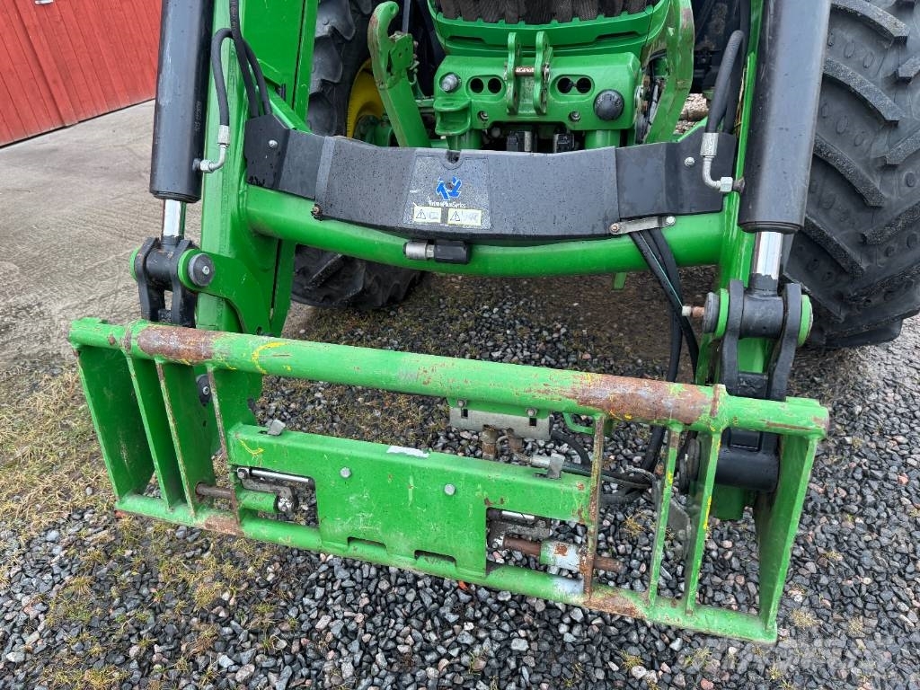 John Deere 6130 R Tractors