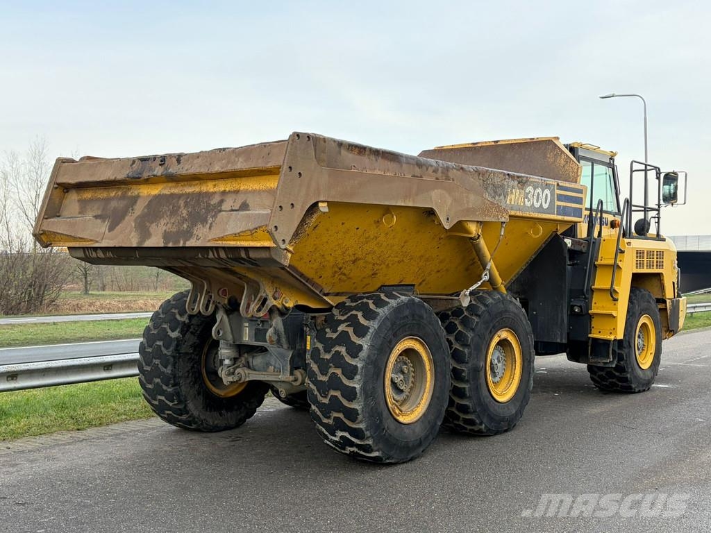 Komatsu HM300-3, 2015, BIG 1 BIG Machinery B.V. (Schiemerik 1
