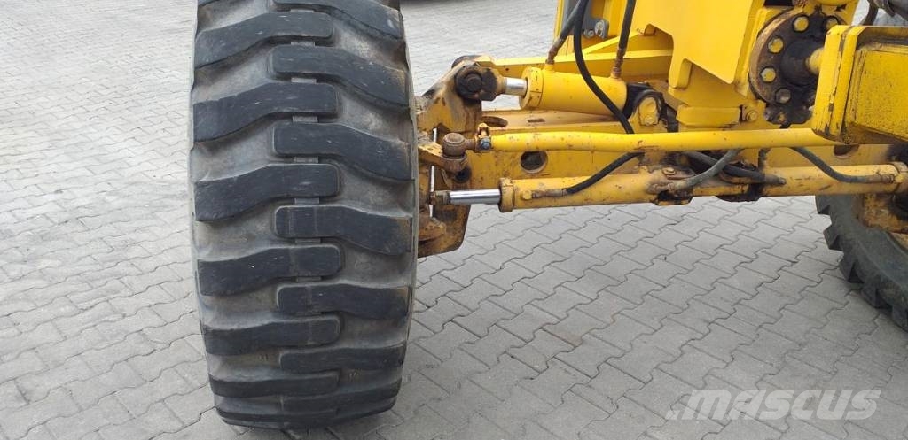 Volvo G 990 Grader