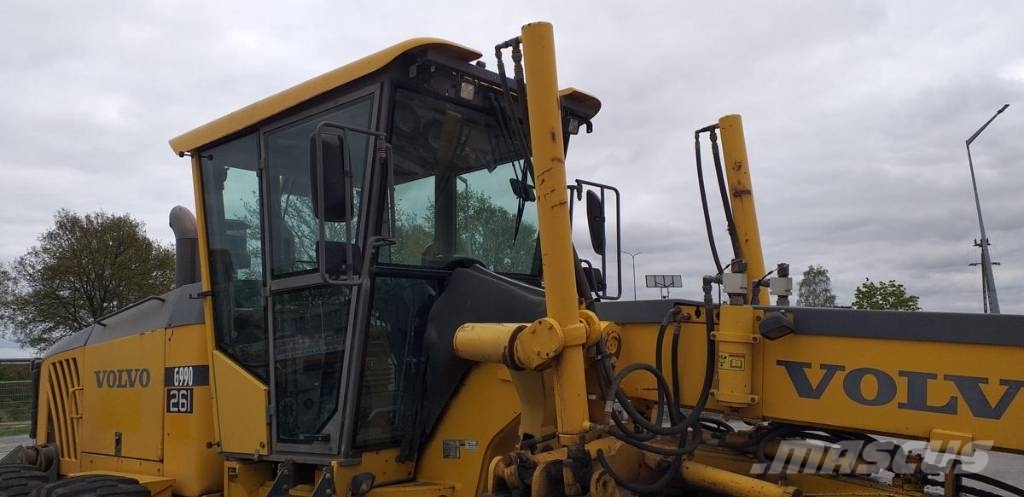 Volvo G 990 Grader