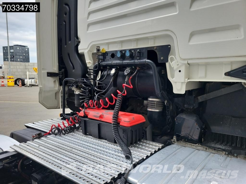 MAN TGX 18.510 4X2 GX Retarder 2x Tanks Standklima ACC Sattelzugmaschinen