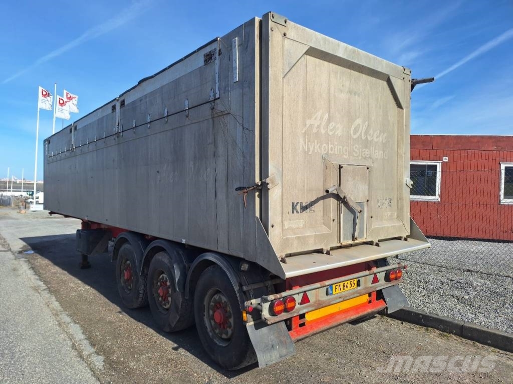 Kel-Berg 3 akslet 48 m3 tiptrailer med nedfældbar side Kippers