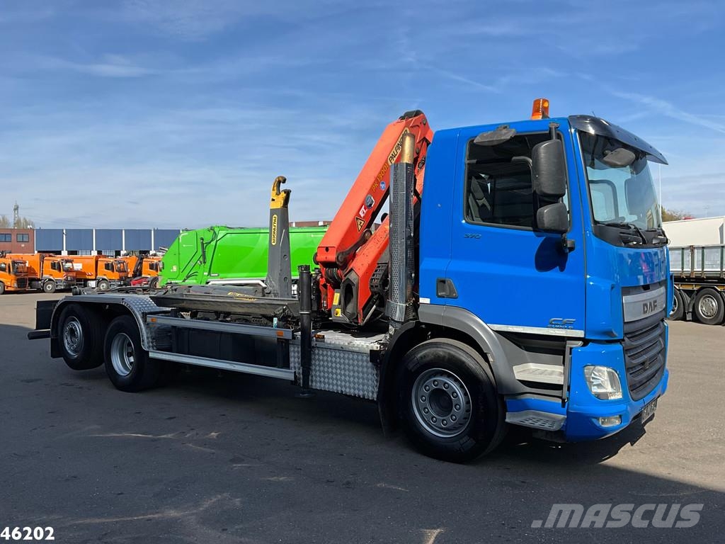 DAF FAN CF 370 Euro 6 Palfinger 13 Tonmeter laadkraan شاحنات الرافعات الخطافية