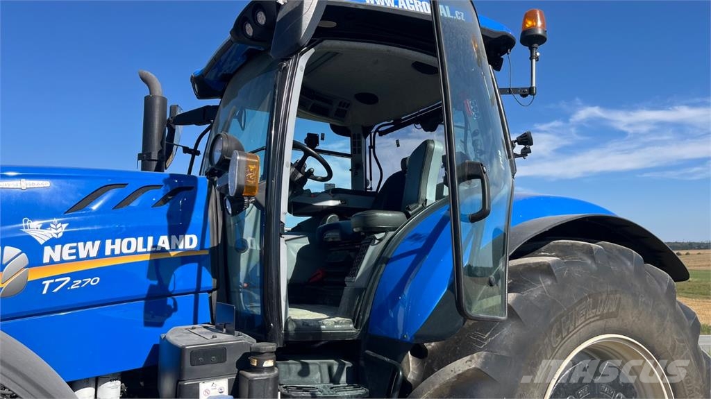 New Holland T7.270AC 4X4 Stavebnictví - ostatní