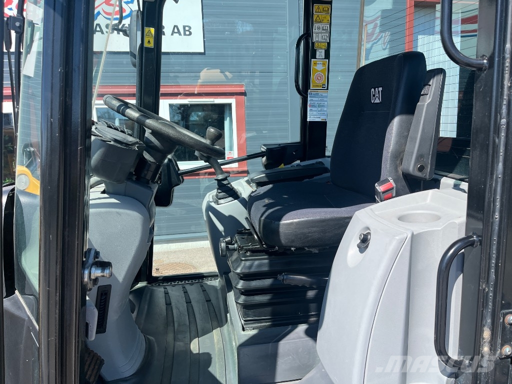 CAT 906M-21 Ac,35km/h,1466Tim Hjullastere