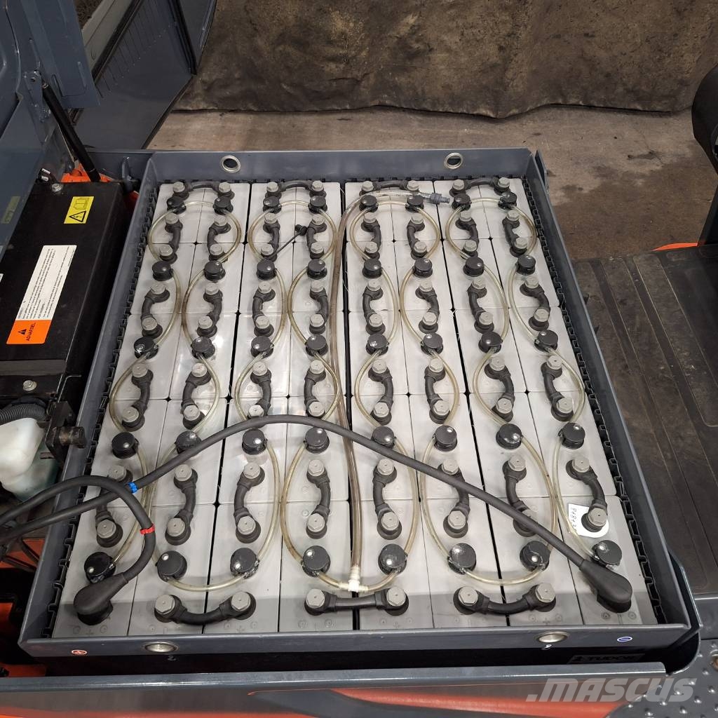 Toyota 8FBMT35 Elektrische heftrucks