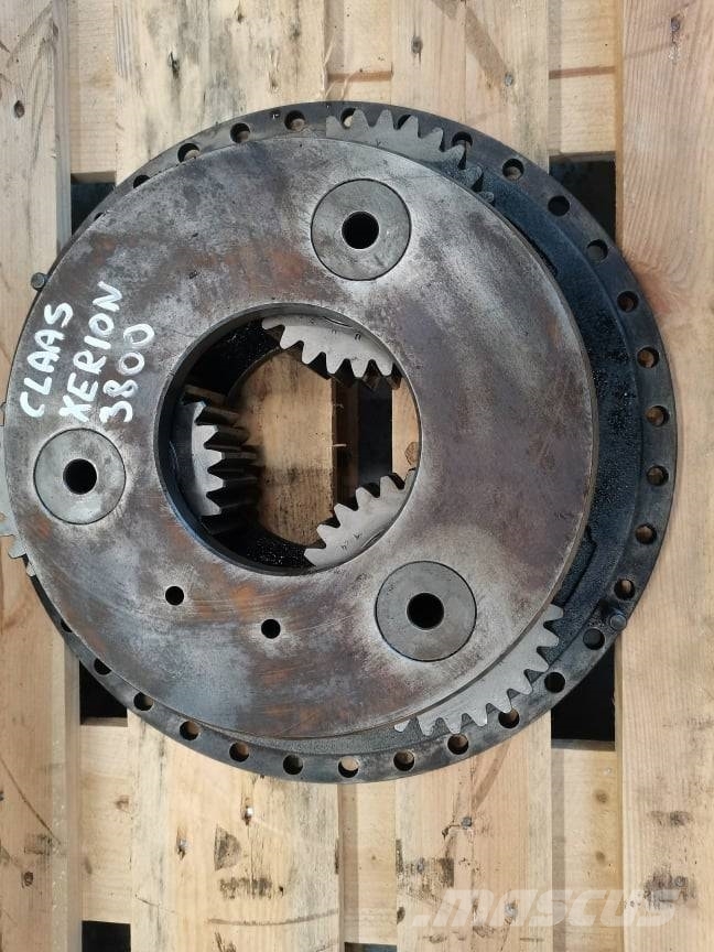 CLAAS Xerion 3300 reducer Коробка передач