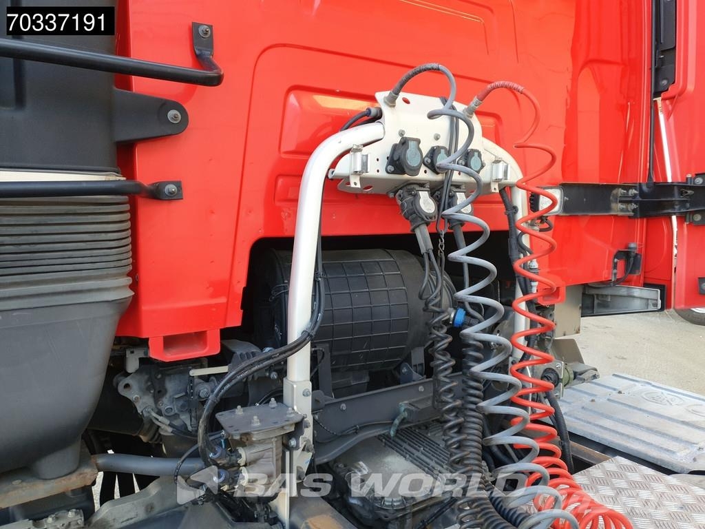 Renault T 460 4X2 SleeperCab NL-Truck APK 06-2027 Standkli Vlačilci