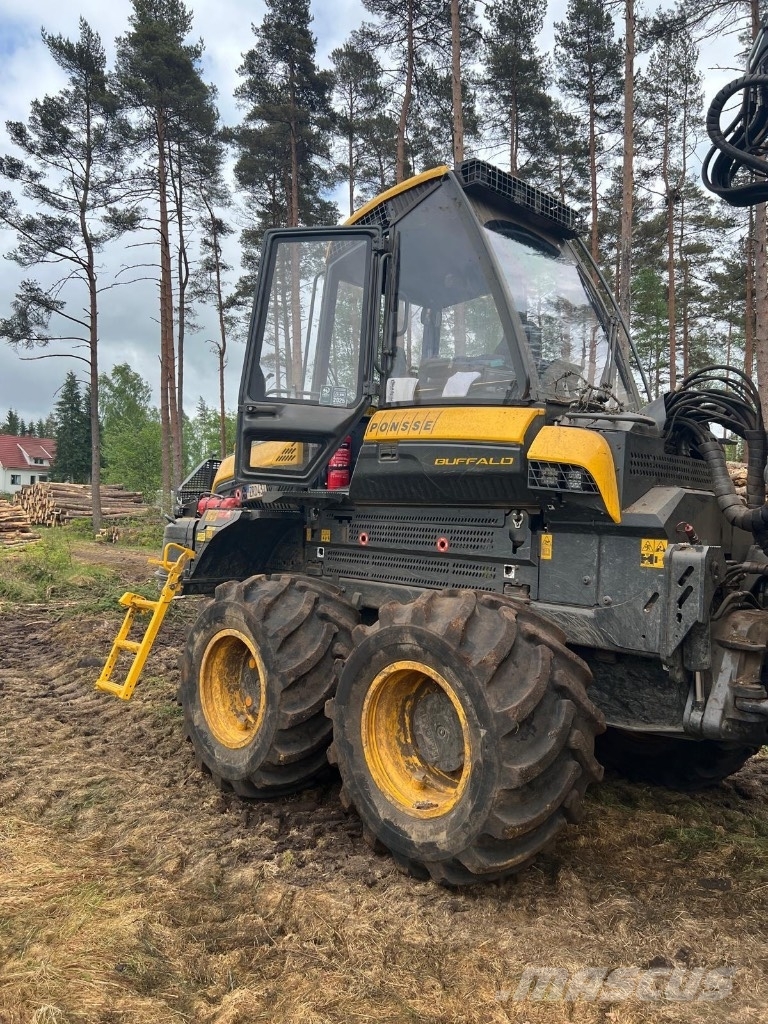 Ponsse Buffalo Forwarders