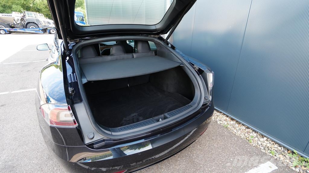 Tesla Model S 100D Ostalo