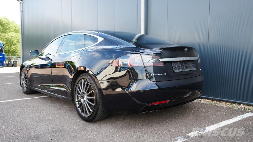 Tesla Model S 100D Ostalo