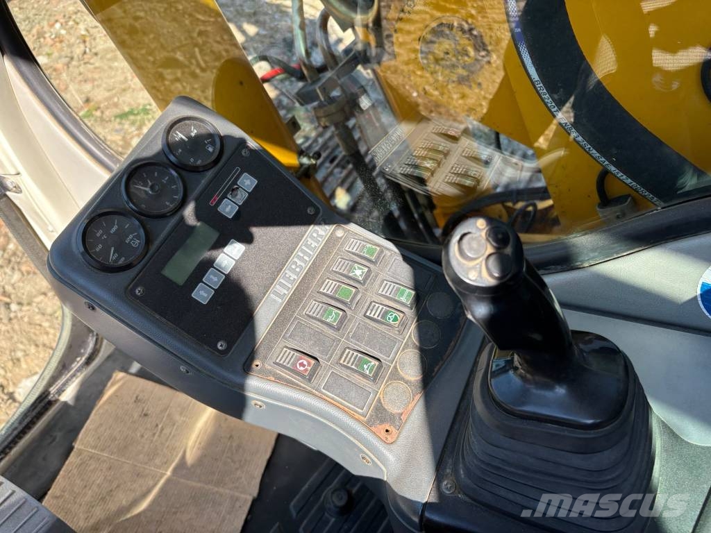 Liebherr R 317 Bageri guseničari