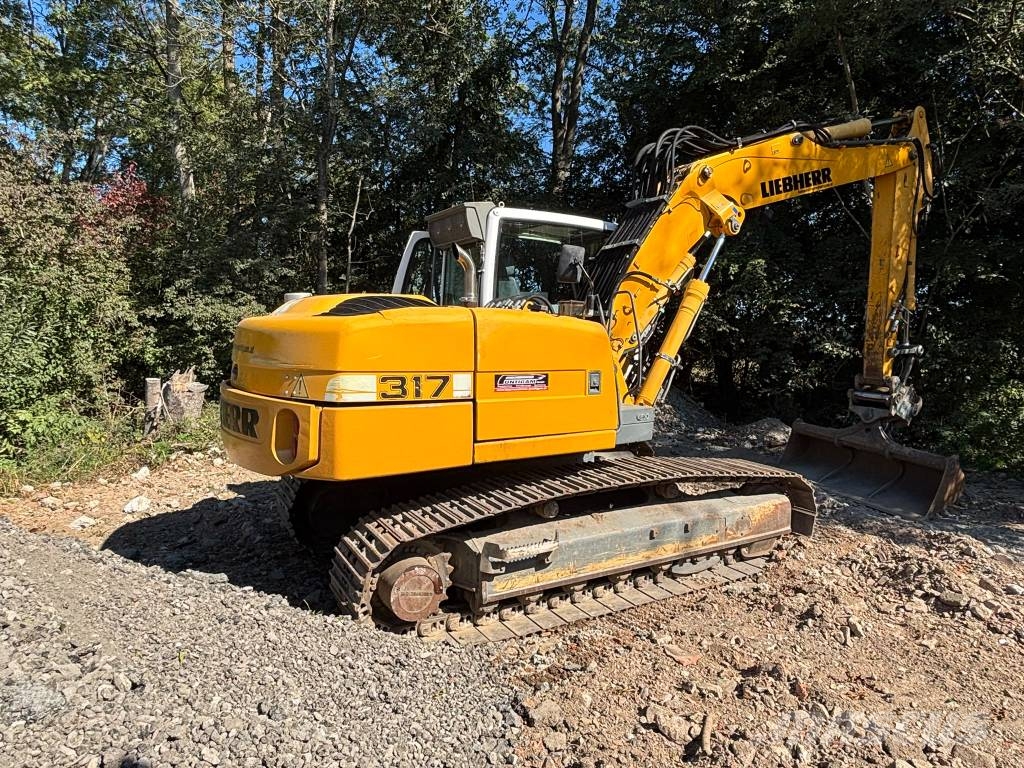 Liebherr R 317 Bageri guseničari