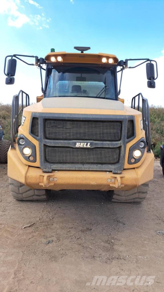Bell B 30 E Dumper - Knickgelenk