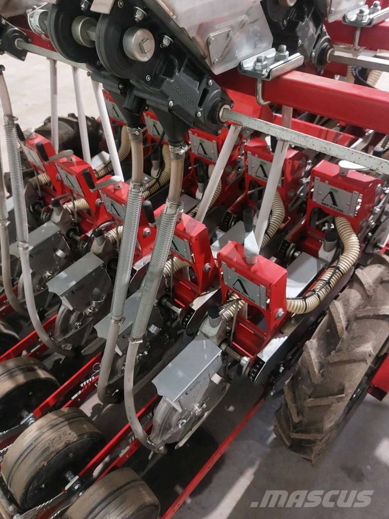 Agricola Italiana SNT-2-290 مثاقيب مدمجة