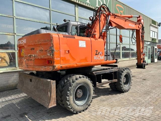 Hitachi ZX 160 W 轮式挖掘机