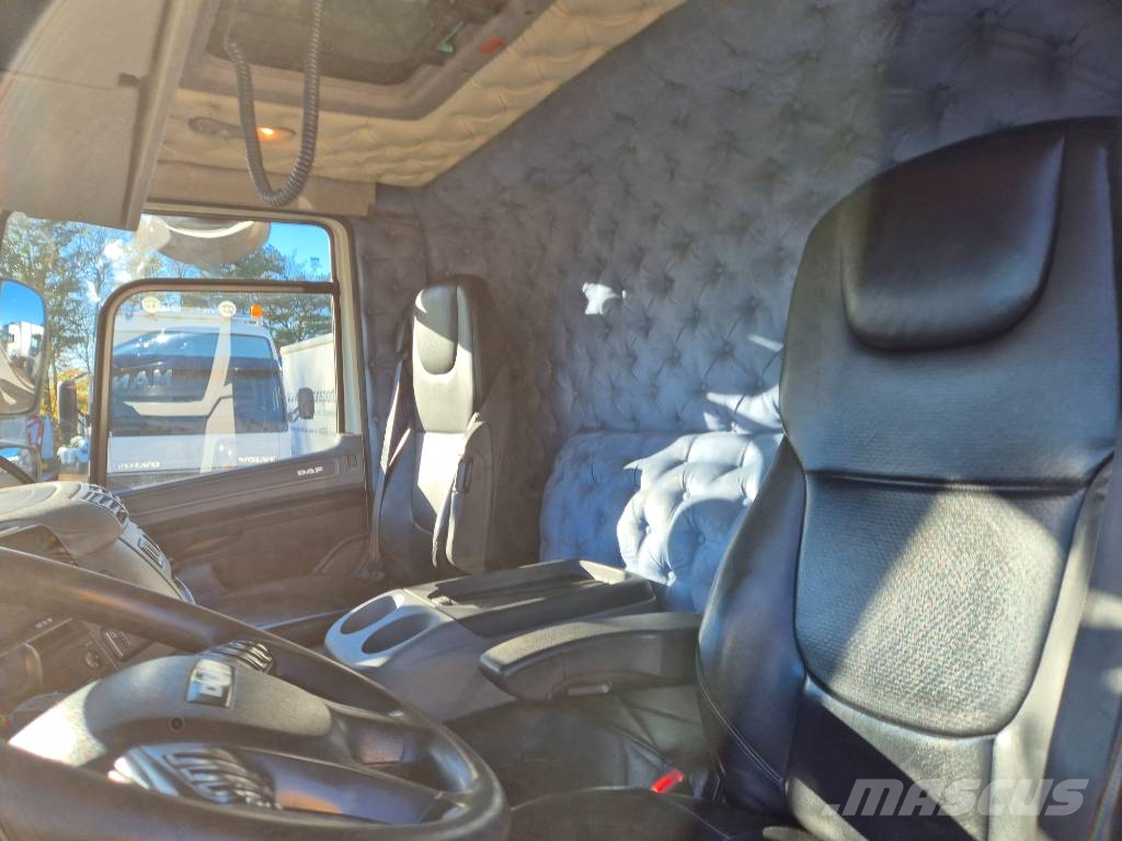 DAF CF 330 // 2 compartments / Cold/freeze Isotermos y frigoríficos