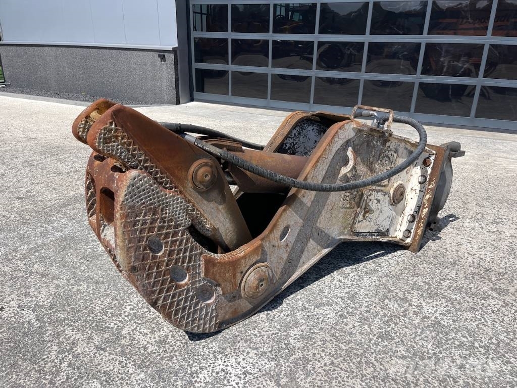 VTN VF18 PWS Beton vergruizer / Concrete crusher Építőipari Törőgépek