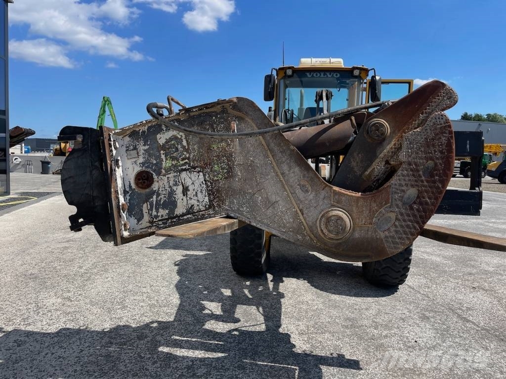 VTN VF18 PWS Beton vergruizer / Concrete crusher Építőipari Törőgépek