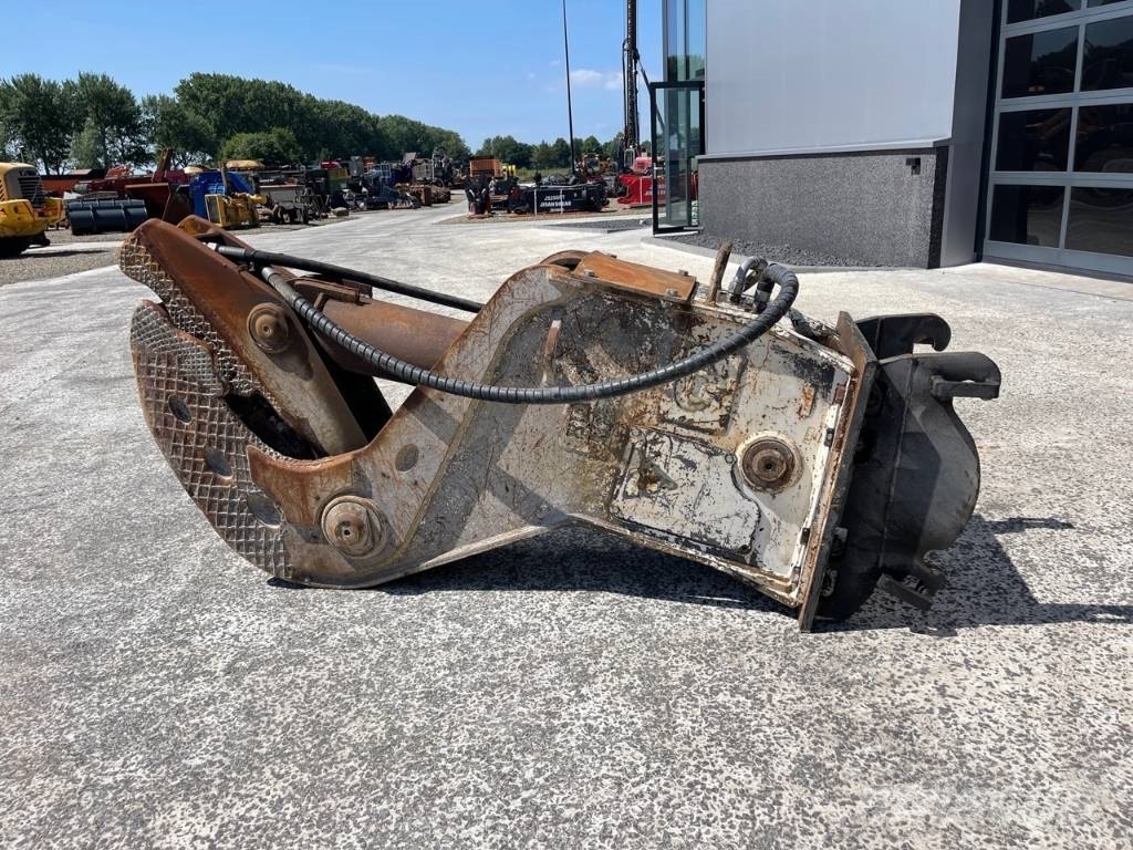 VTN VF18 PWS Beton vergruizer / Concrete crusher Építőipari Törőgépek