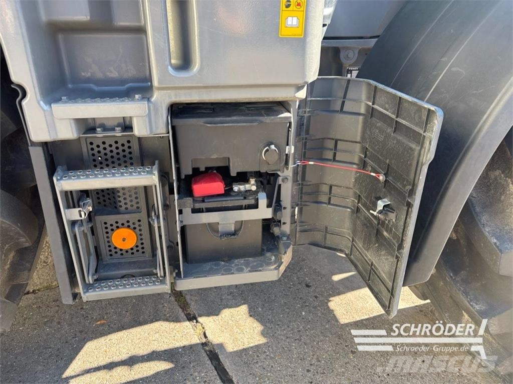 Fendt 728 VARIO GEN7 PROFI PLUS Τρακτέρ