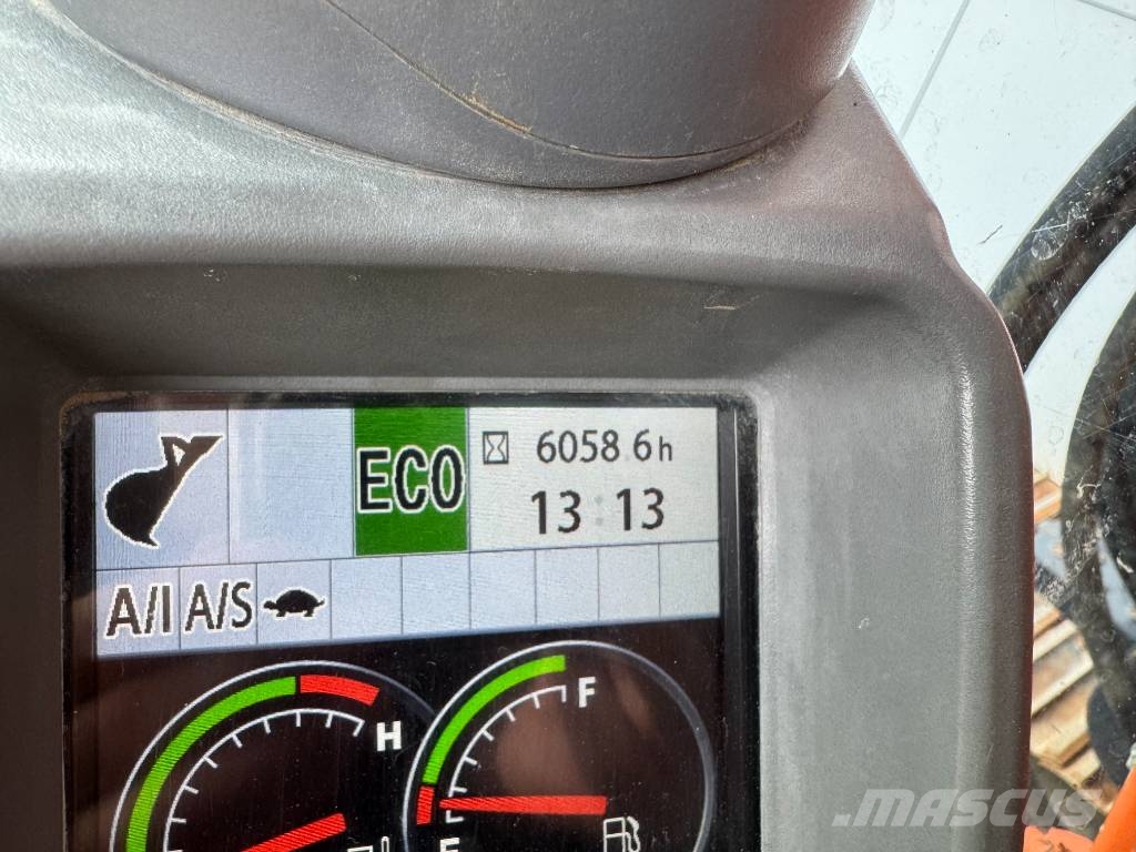 Hitachi ZX225 US LC-5 B - Automatic Greasing / Camera 履带挖掘机