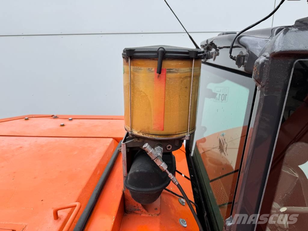 Hitachi ZX225 US LC-5 B - Automatic Greasing / Camera 履带挖掘机
