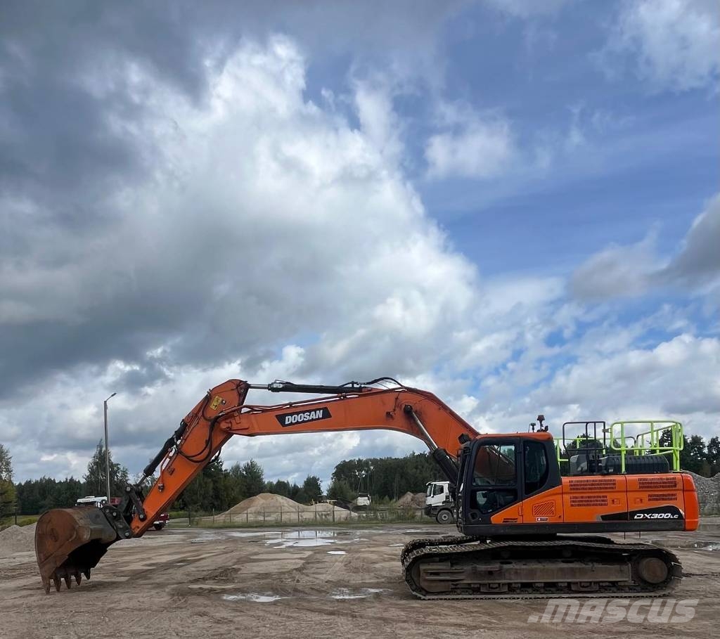Doosan DX 300 LC-7 KOPARKA GĄSIENICOWA 2022 ROK Excavadoras de cadenas