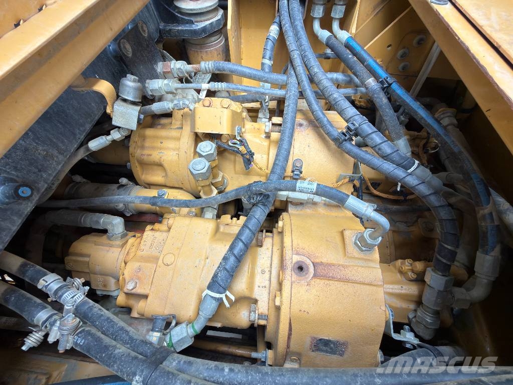 CAT 988K XE Wielgraafmachines