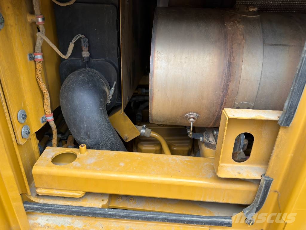 CAT 988K XE Wielgraafmachines