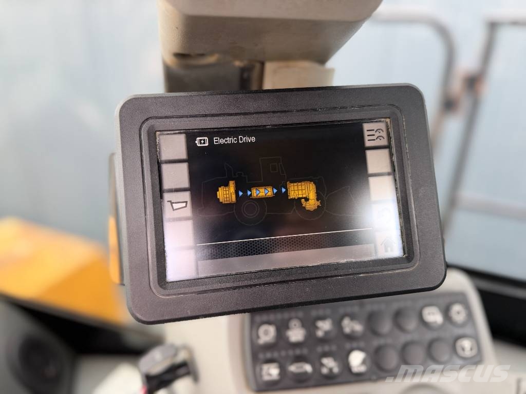 CAT 988K XE Wielgraafmachines