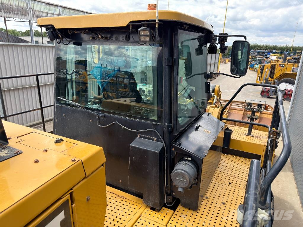 CAT 988K XE Wielgraafmachines