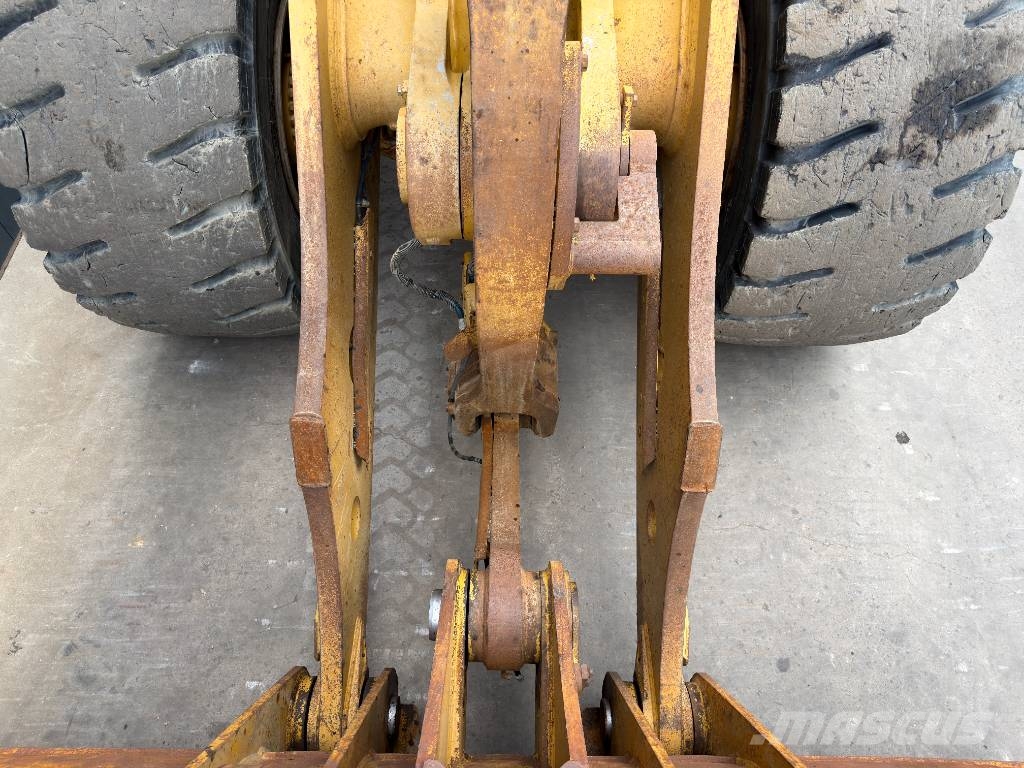 CAT 988K XE Wielgraafmachines