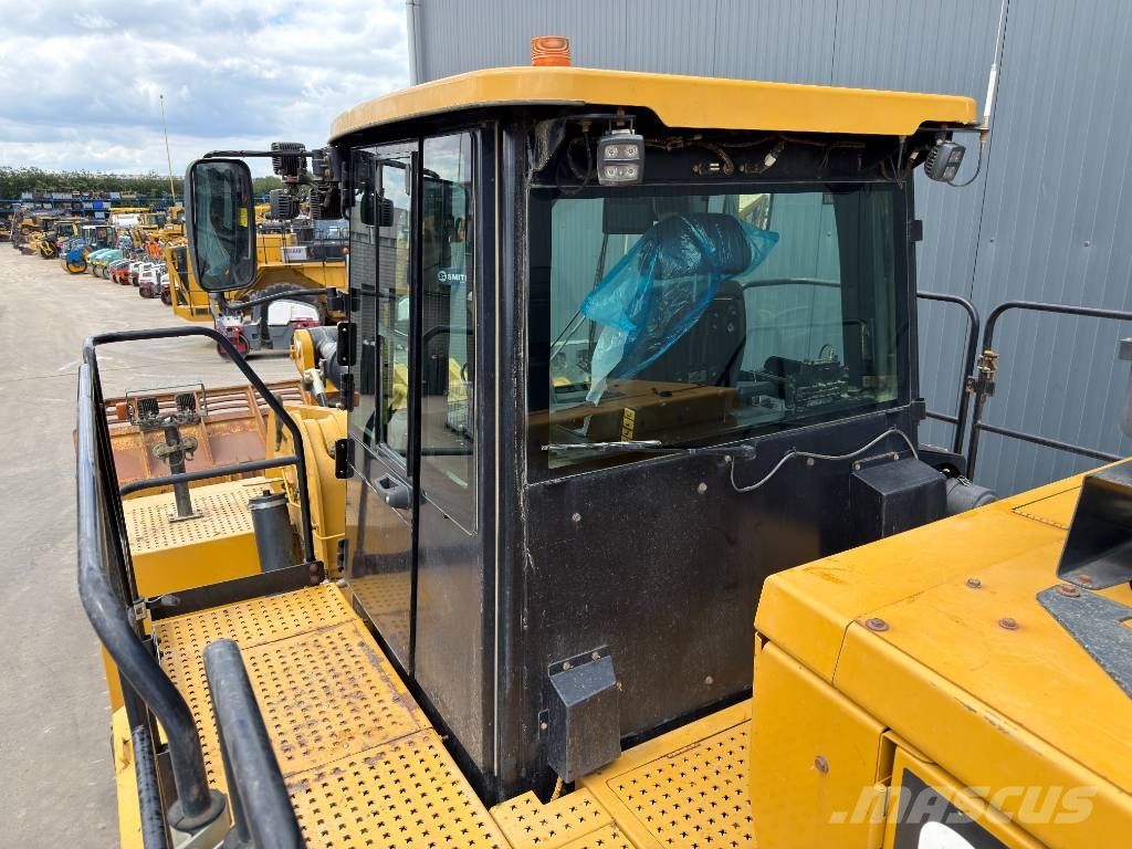 CAT 988K XE Wielgraafmachines