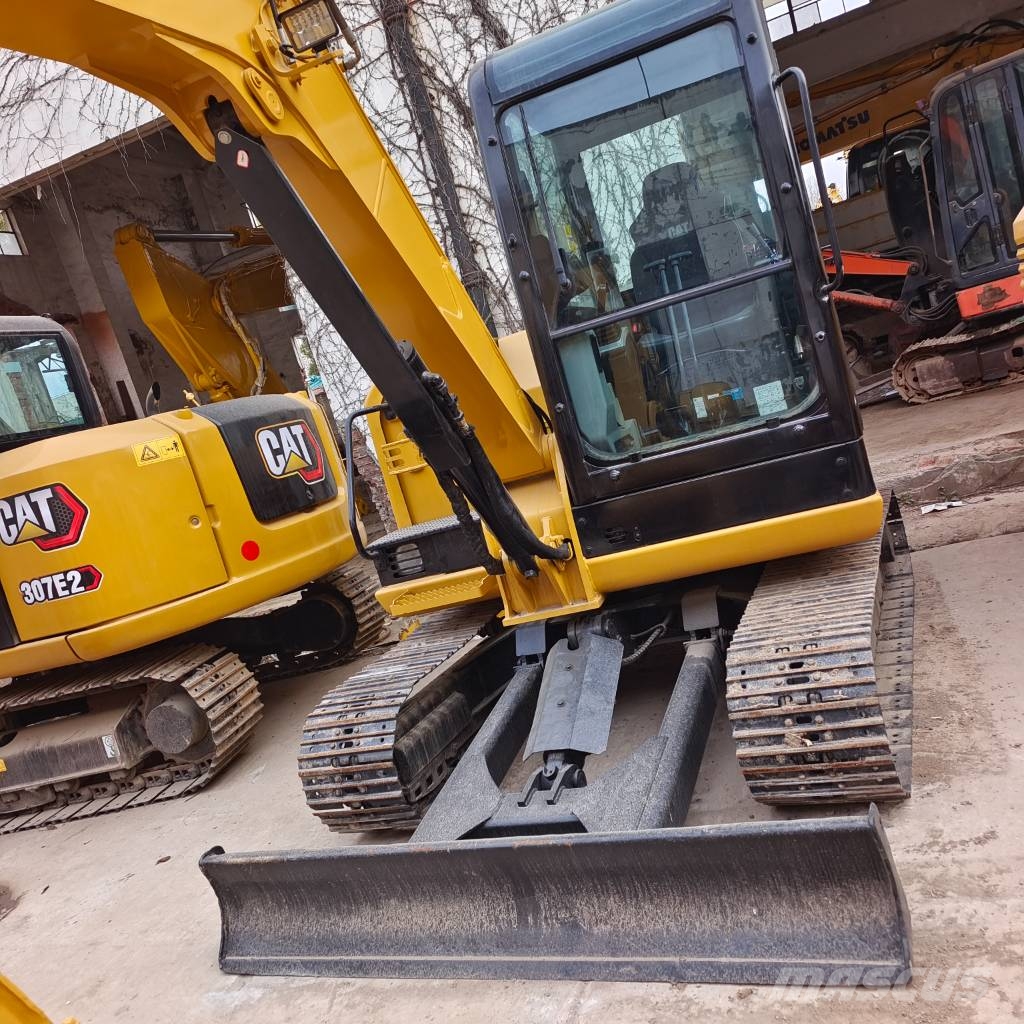 CAT 305.5 - 28th Anniversary Promotion Price Beltegraver