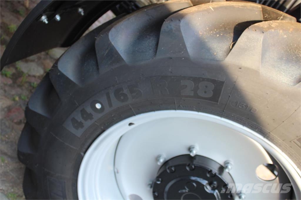 Case IH Luxxum 120 Трактори