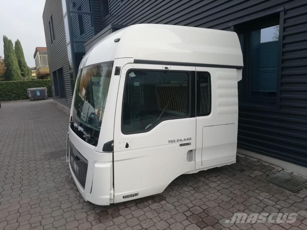 MAN TGS LX EURO 6 Cabines e interior