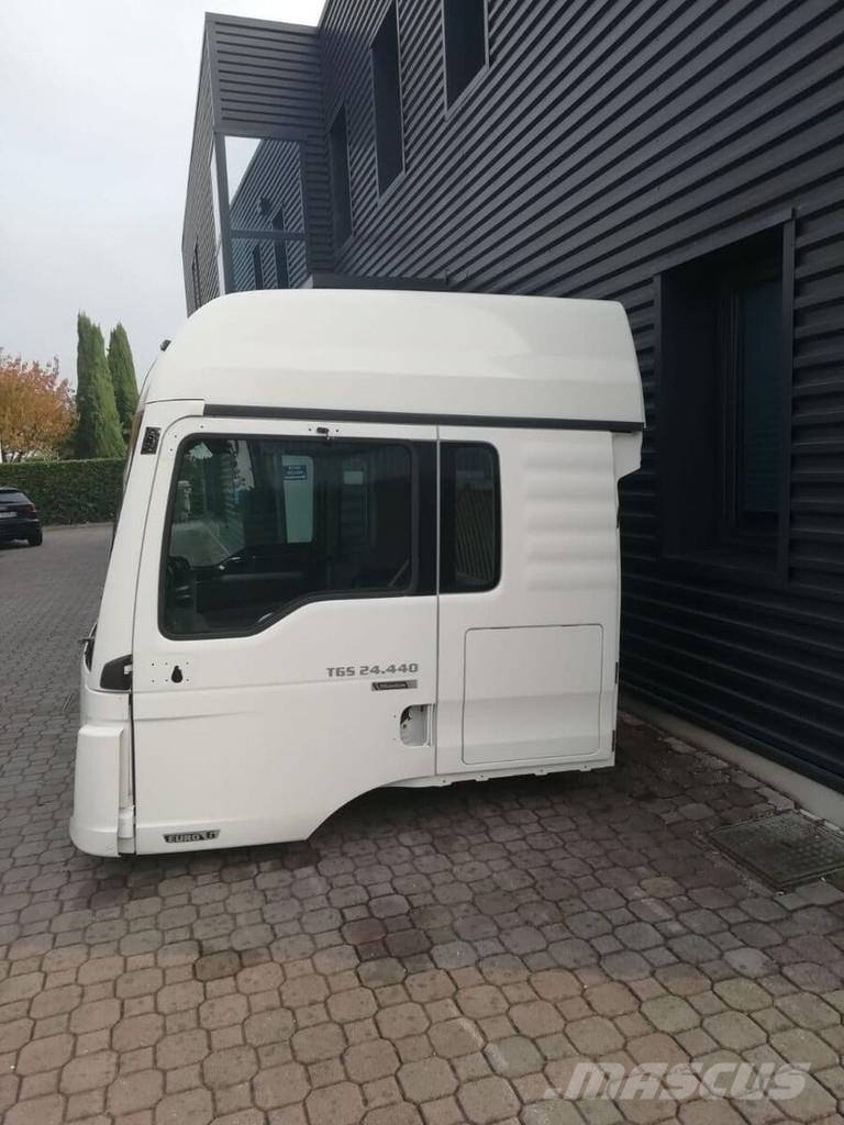 MAN TGS LX EURO 6 Cabines e interior