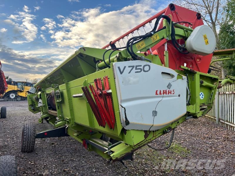 CLAAS LEXION 670 TERRA TRAC Combine de secerat