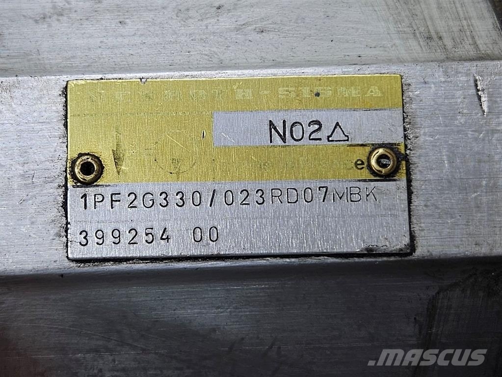 Rexroth 1PF2G330/023RD07MBK - Gearpump/Zahnradpumpe 油圧機